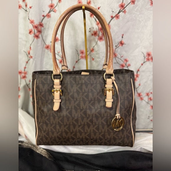 Michael Kors Dark Brown Signature Tote - Picture 1 of 9